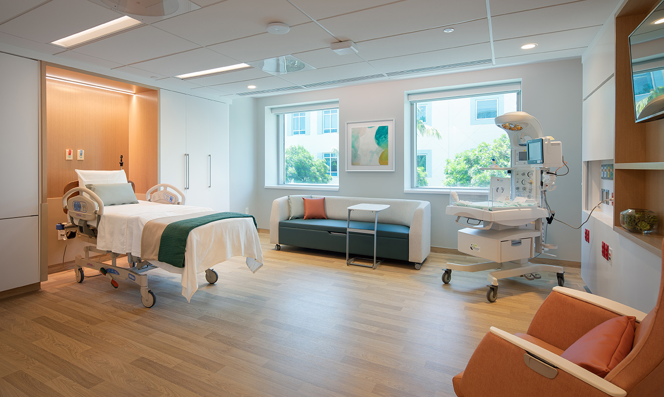 Rolls by PURLINE is the only flooring that can endure the extreme demands of healthcare and public buildings produced with bio-polyurethane, available at Matter Surfaces